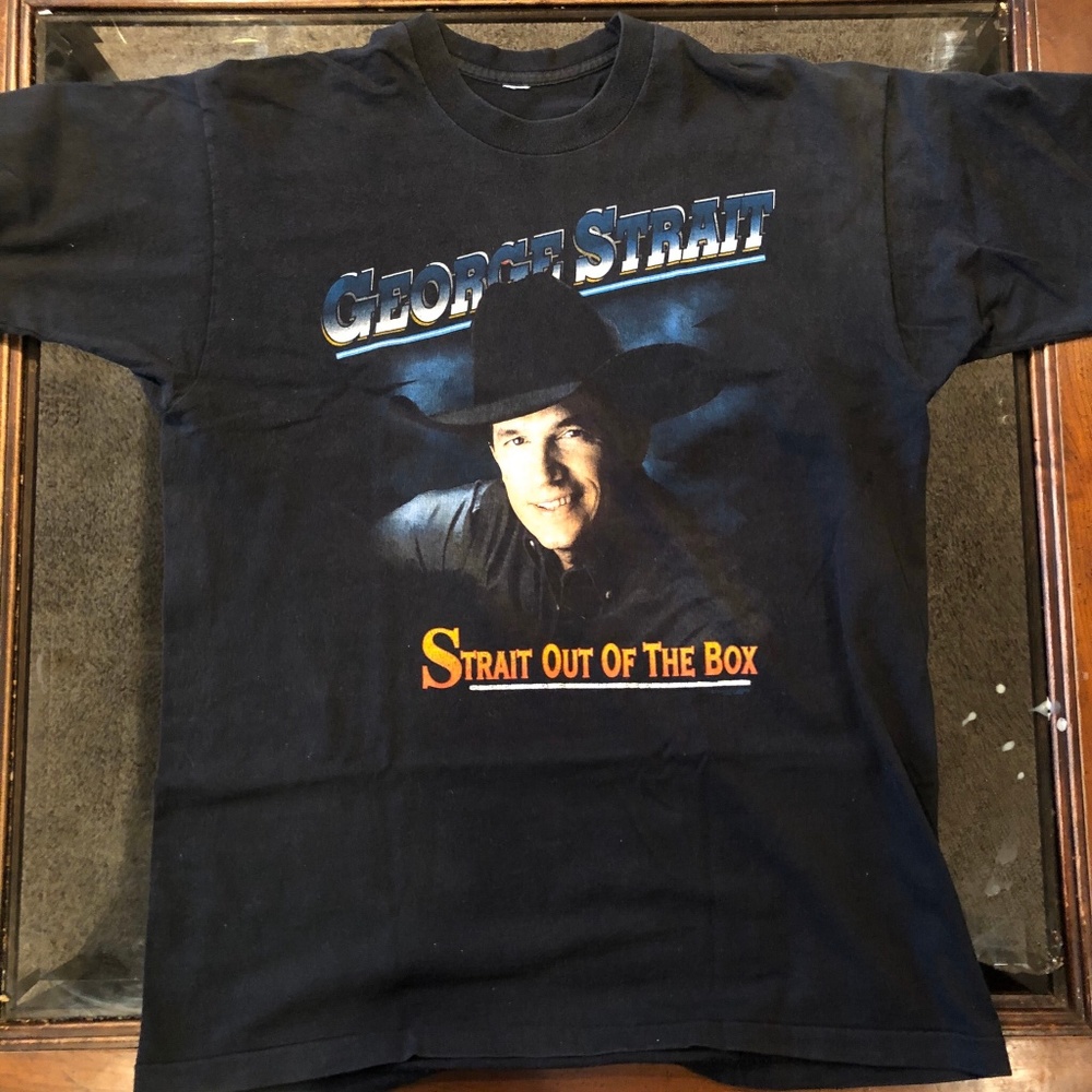 Men's XL VINTAGE George Strait Tour T-Shirt
